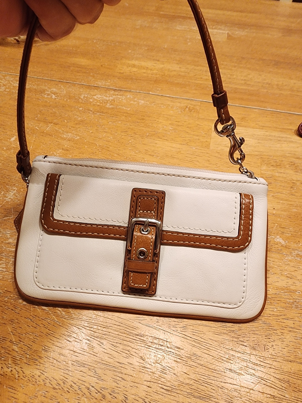 vintage Coach Soho leather wristlet in ivory with brown tan trim